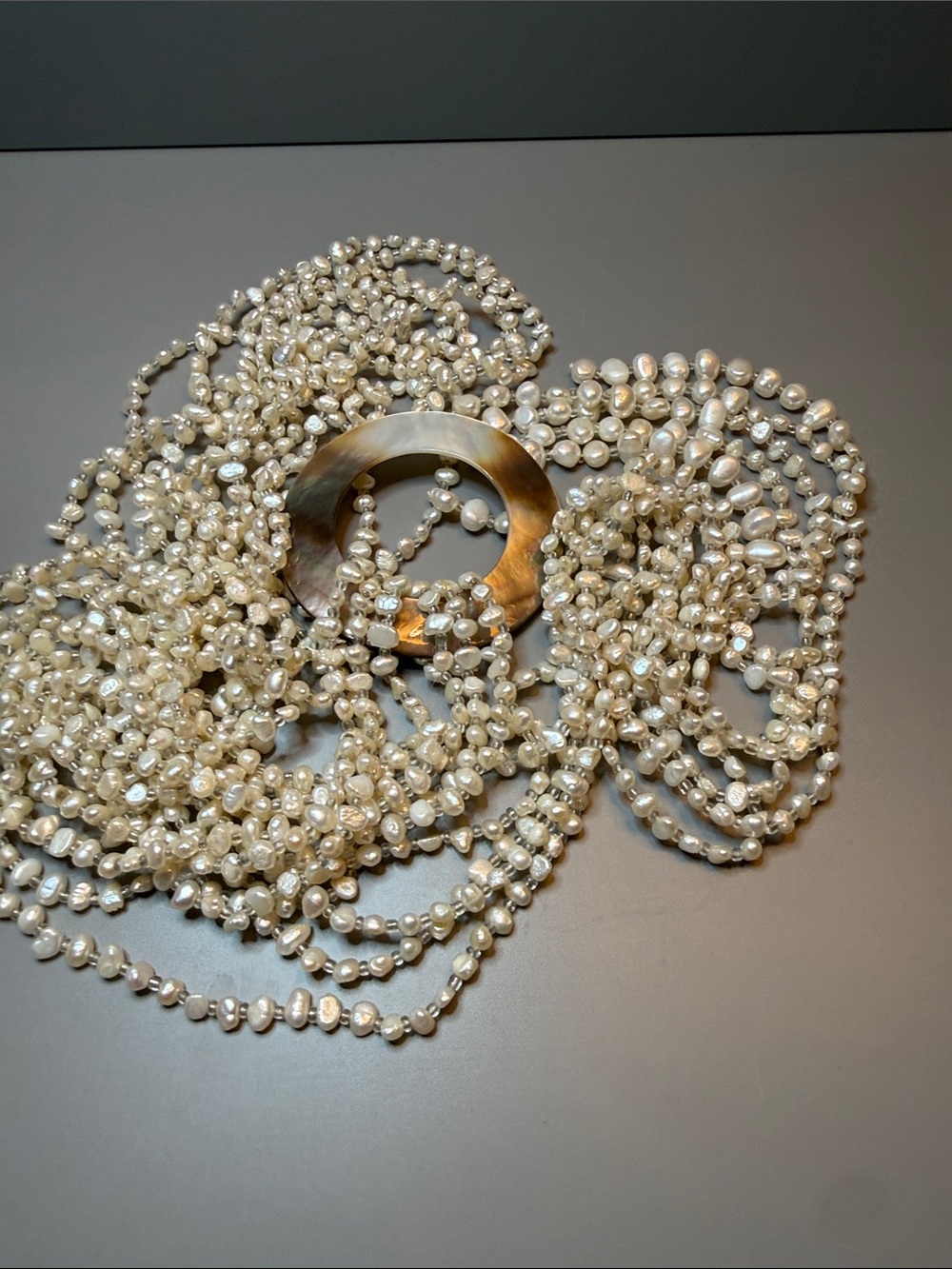 Pearl Beaded Waist Belt with Mother-of-Pearl Ring - Picture 4 of 7